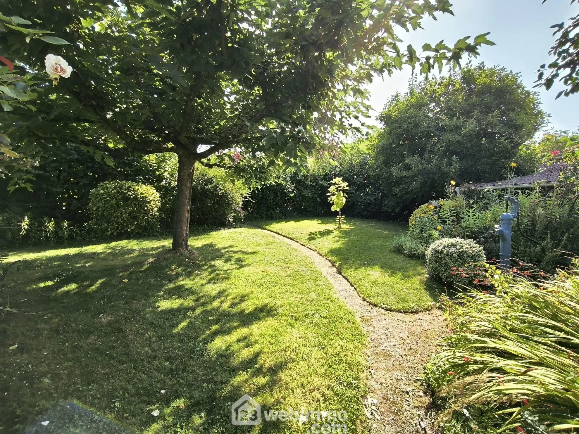 Grande maison en pierres avec deux habitations à Les Herbiers – 8 pièces, 4 chambres 