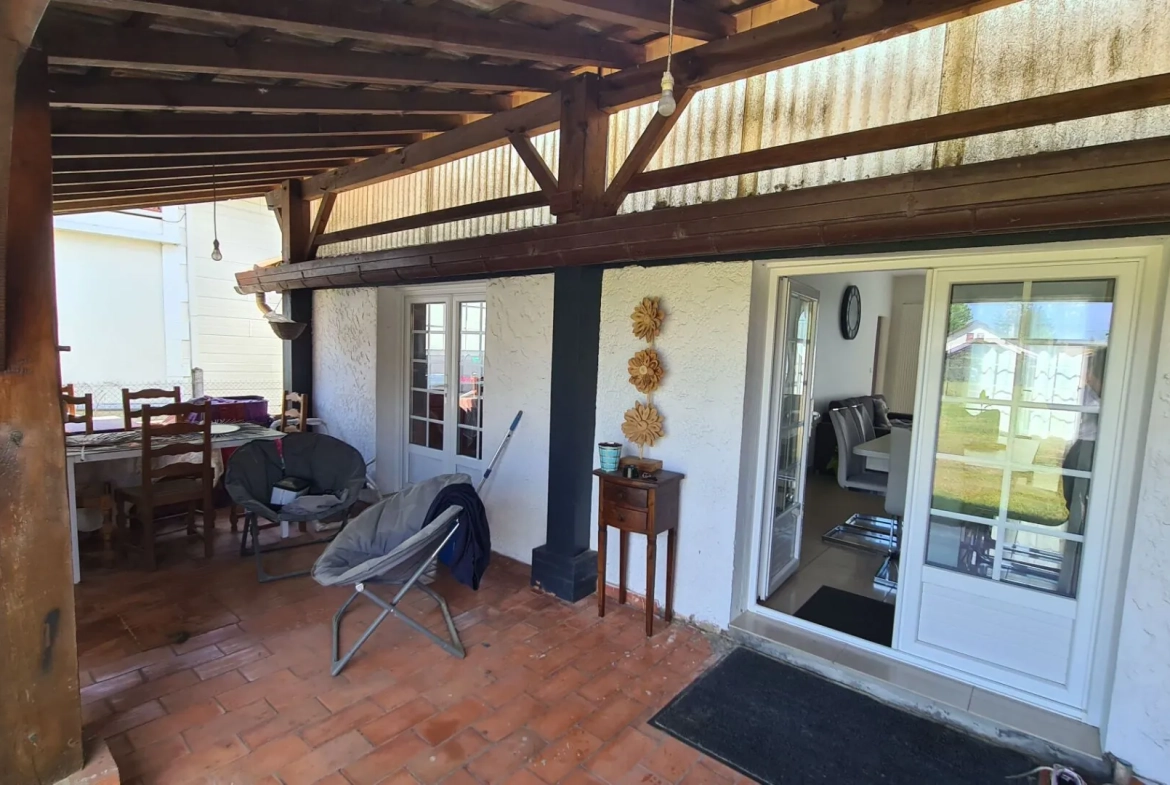 Belle maison de plain-pied avec jardin et terrasse à Morcenx 