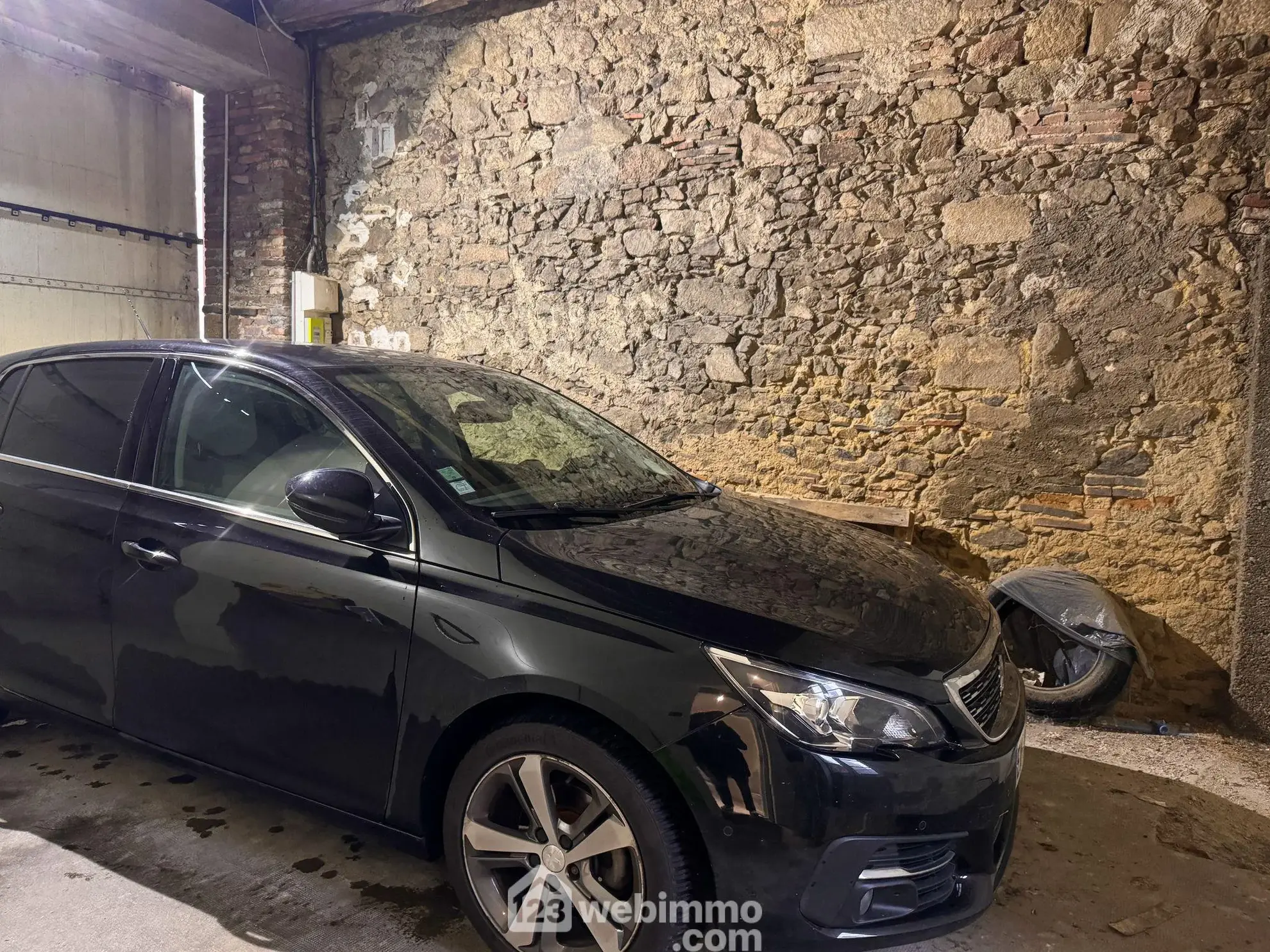 Maison locative de 90 m² à Mauléon avec location en place - Investissement sécurisé 