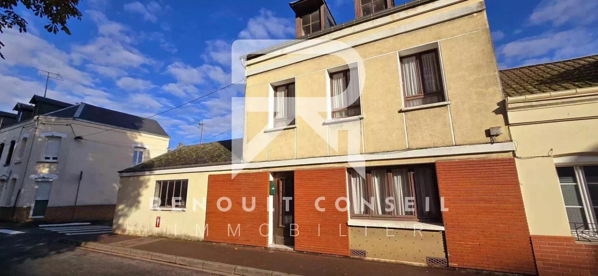Maison de 114 m² au Petit Quevilly avec potentiel de rénovation et investissement 