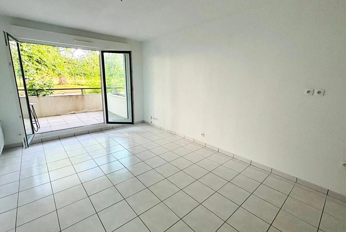Charmant T2 de 42 m² à Bayonne Belharra avec parking et cave 
