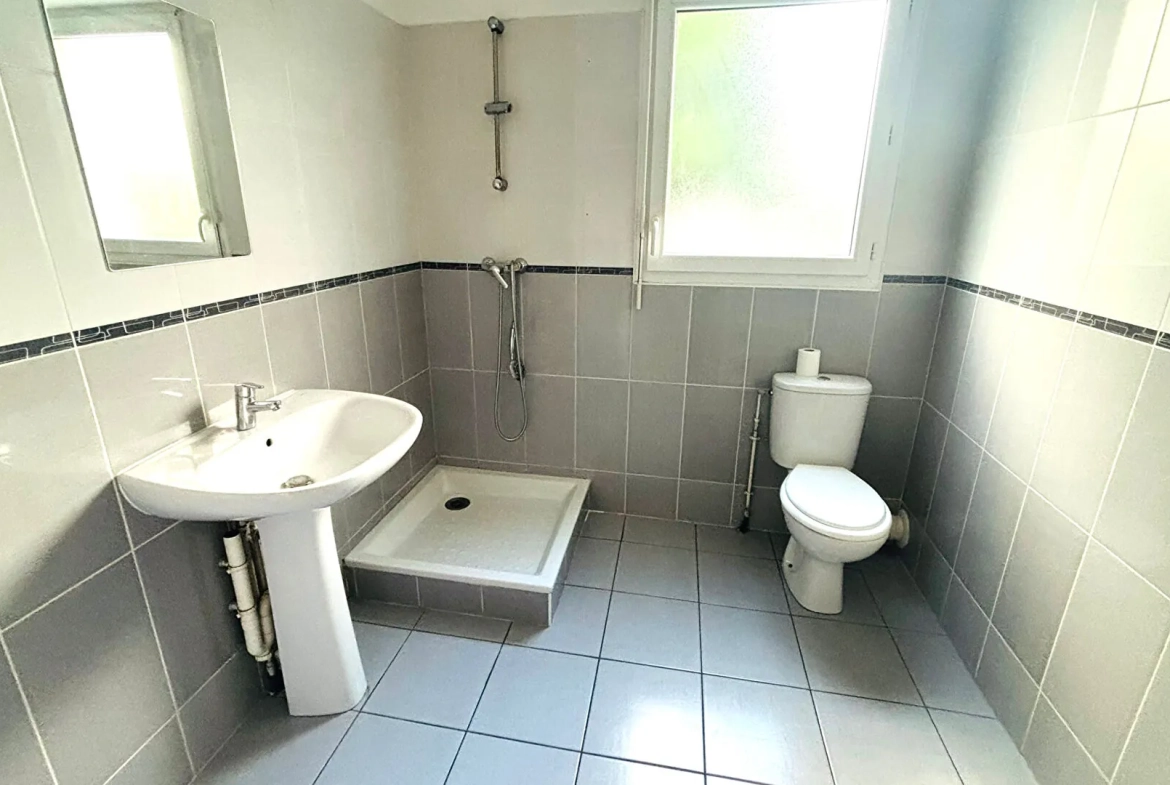 Charmant T2 de 42 m² à Bayonne Belharra avec parking et cave 