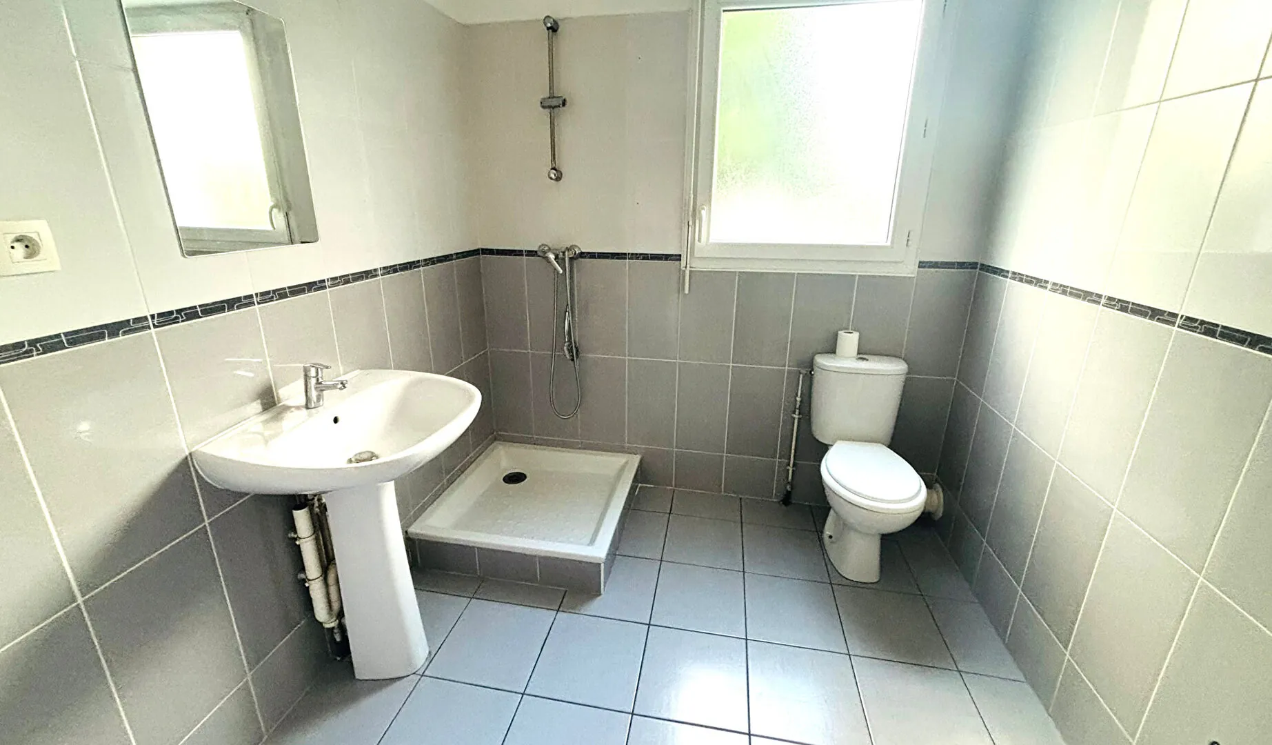 Charmant T2 de 42 m² à Bayonne Belharra avec parking et cave 