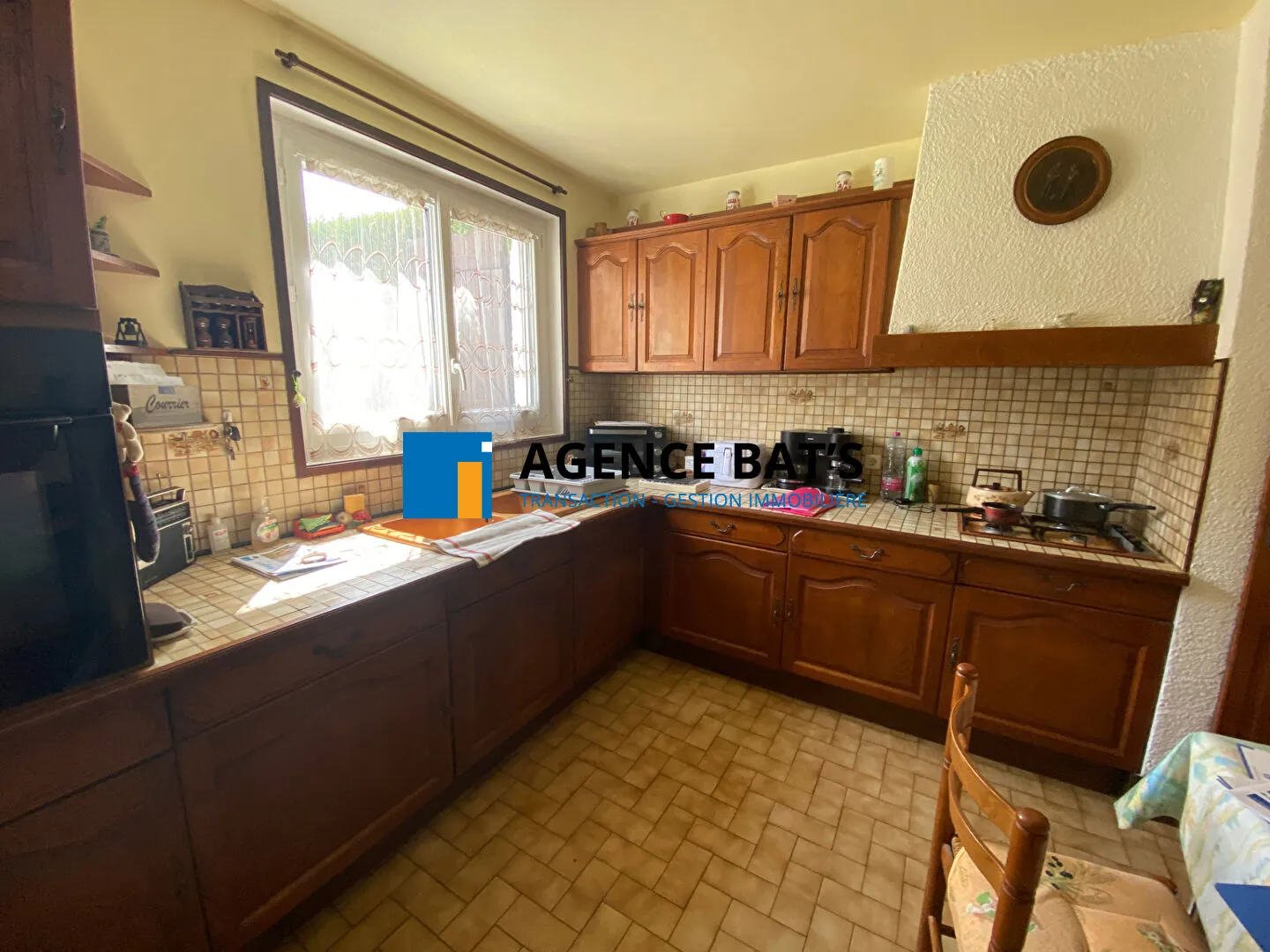 À vendre maison mitoyenne de 86 m² à Le Chambon Feugerolles, calme et rénovée 