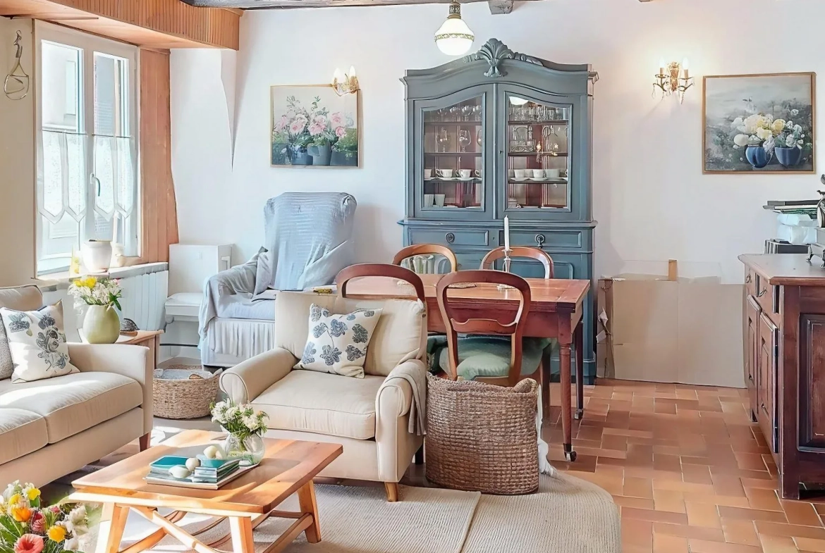 Maison ancienne de 98 m² avec 3 chambres à Montredon-Labessonnié 