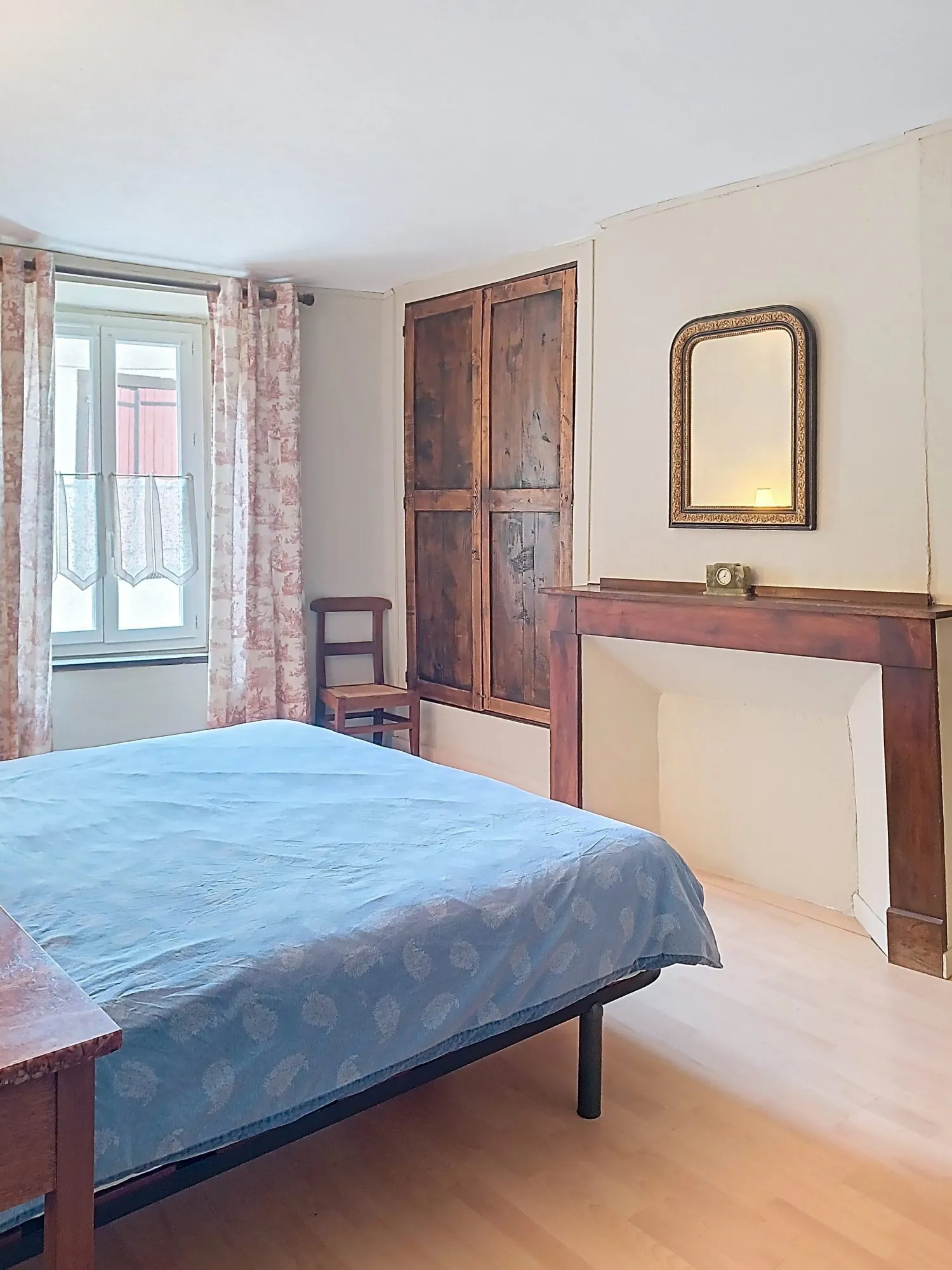 Maison ancienne de 98 m² avec 3 chambres à Montredon-Labessonnié 