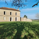 Girondine à rénover avec jardin et vue dégagée à Saint-Pierre-de-Bat