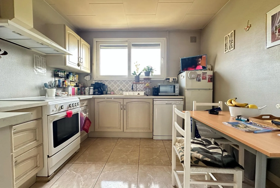 Maison à Chambry de 94m² avec sous-sol complet – Opportunité à ne pas manquer 
