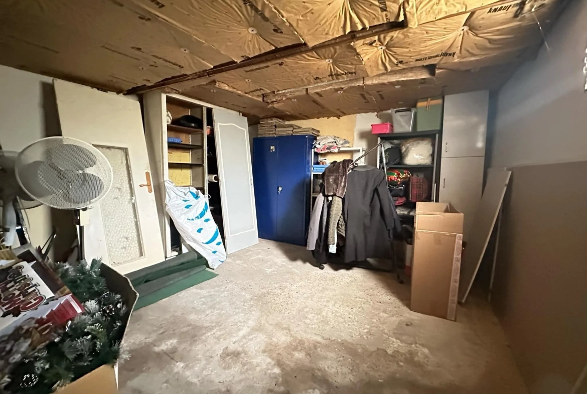 Maison à Chambry de 94m² avec sous-sol complet – Opportunité à ne pas manquer 