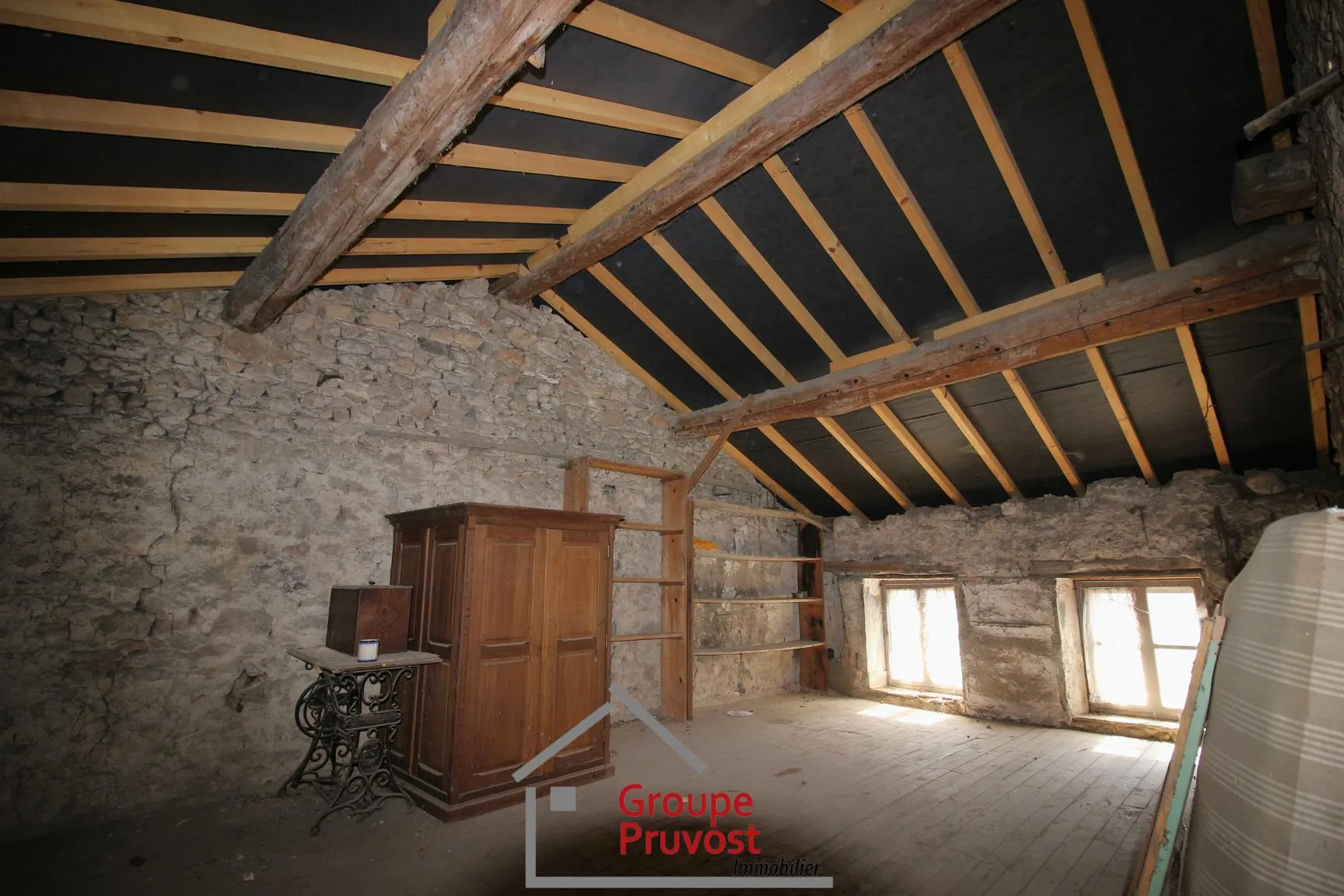 Maison de village à rénover avec jardin à Tramayes - Grand potentiel 