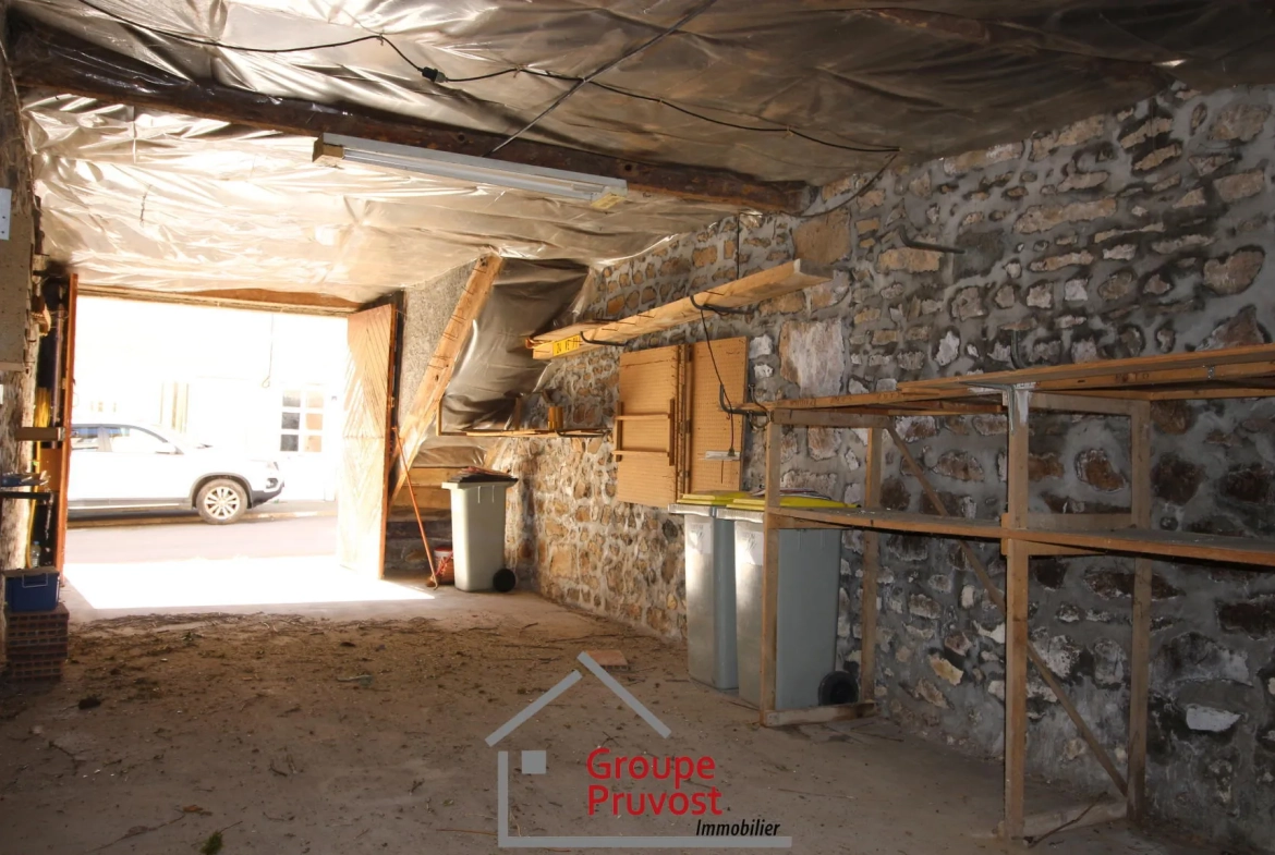 Maison de village à rénover avec jardin à Tramayes - Grand potentiel 