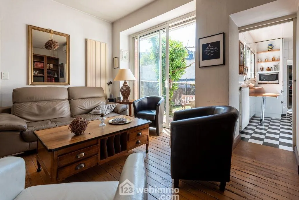Maison de ville à Cholet de 132m² avec potentiel et jardin 
