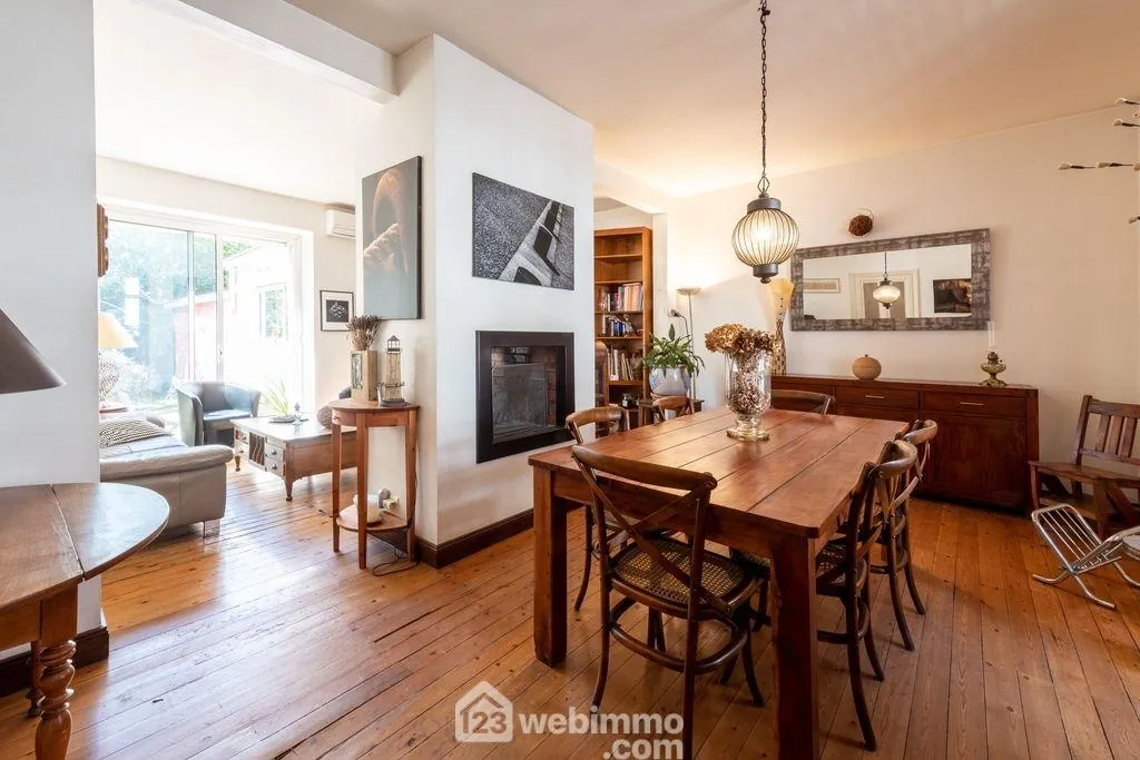 Maison de ville à Cholet de 132m² avec potentiel et jardin 