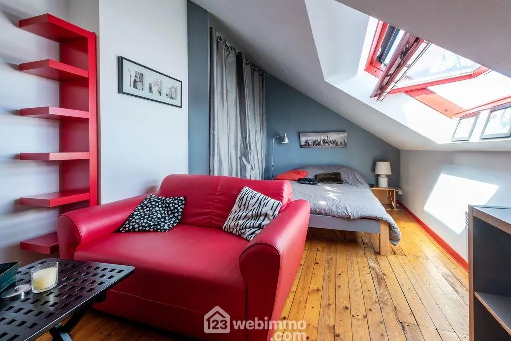 Maison de ville à Cholet de 132m² avec potentiel et jardin 