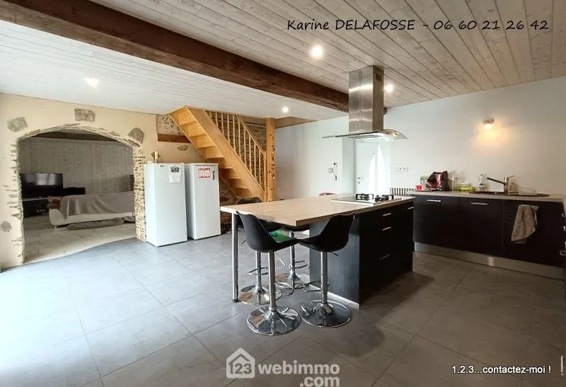 Maison en pierres avec piscine à Rives de l'Yonne, 1837, 135m² 