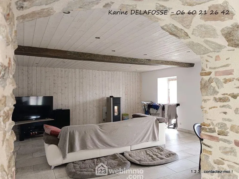 Maison en pierres avec piscine à Rives de l'Yonne, 1837, 135m² 