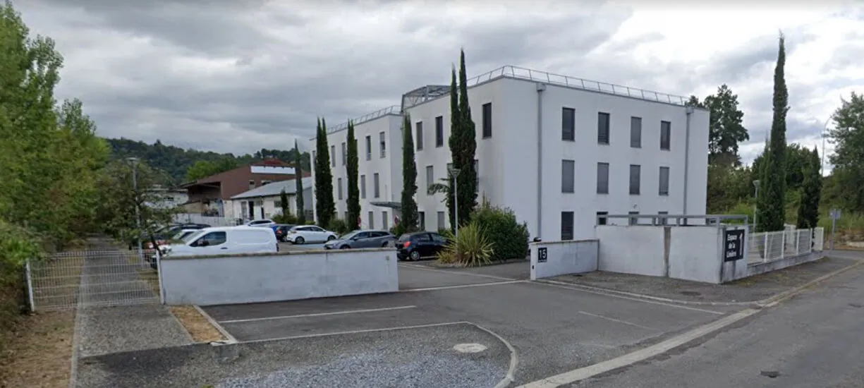 A vendre plateau de bureaux aménageable à Billère, proximité Pau 