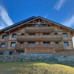 Appartement neuf au pied des pistes à Valmorel avec terrasse et stationnement
