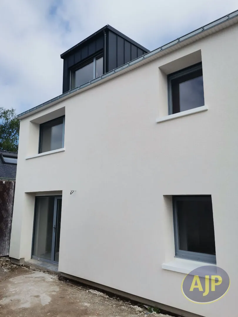À vendre appartement neuf de 33,89 m² à Saint-Nazaire, dernier étage, secteur calme 