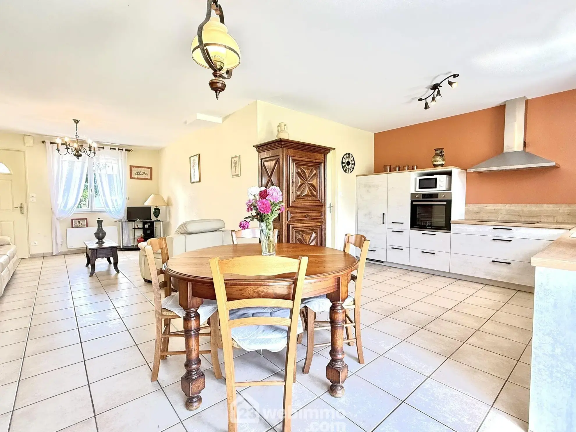 Maison de 75m² à Brain-sur-L'Authion avec jardin et garage - Idéal calme et confort 