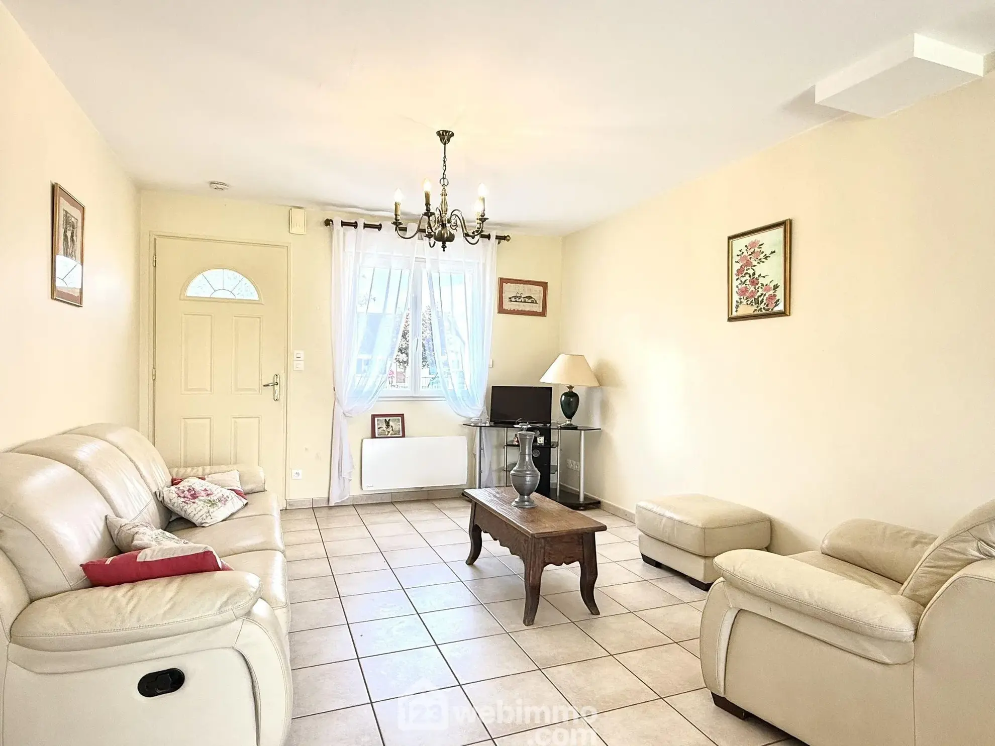 Maison de 75m² à Brain-sur-L'Authion avec jardin et garage - Idéal calme et confort 