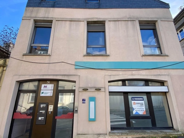 Local professionnel ou appartement de 163 m² à Laon, espace sécurisé et polyvalent
