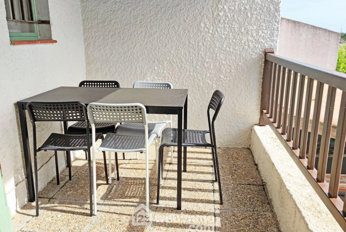 Appartement T3 rénové de 51 m² à Saintes-Maries-de-la-Mer, proche plages 