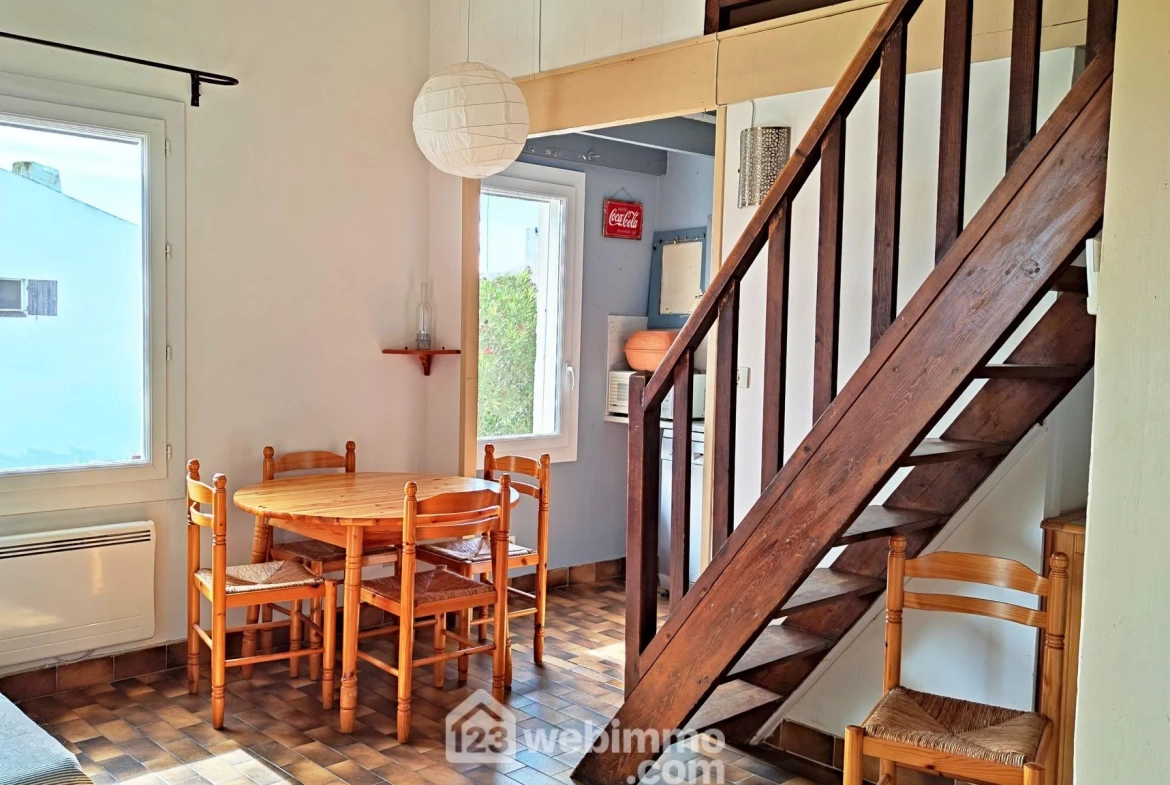 Appartement T3 rénové de 51 m² à Saintes-Maries-de-la-Mer, proche plages 