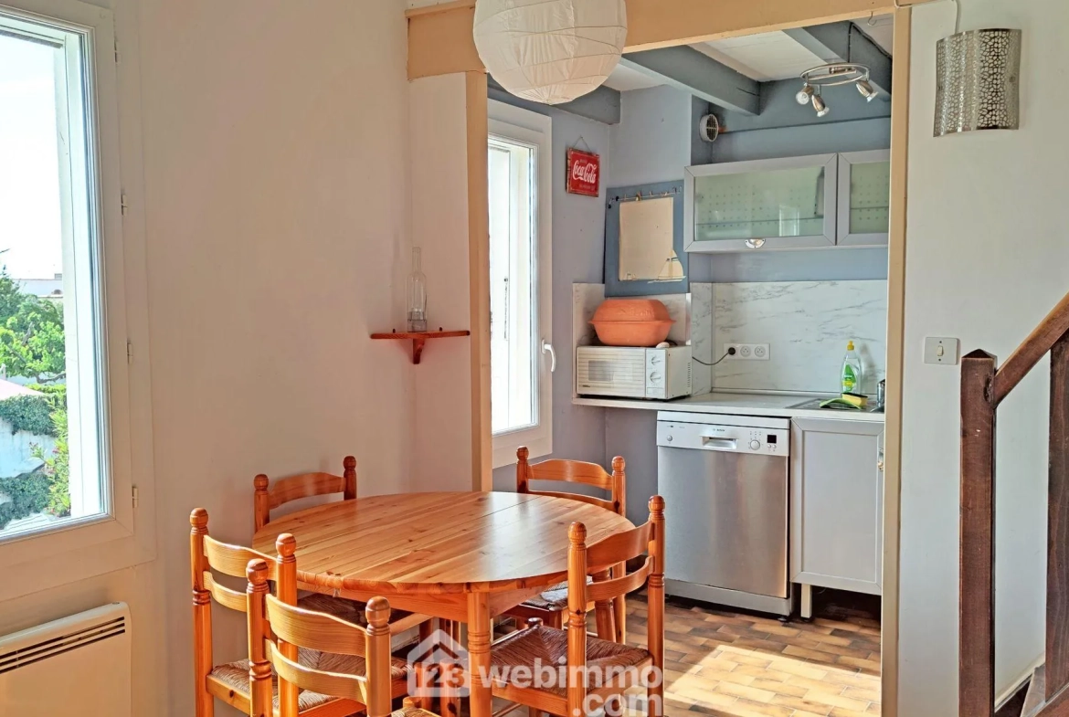Appartement T3 rénové de 51 m² à Saintes-Maries-de-la-Mer, proche plages 