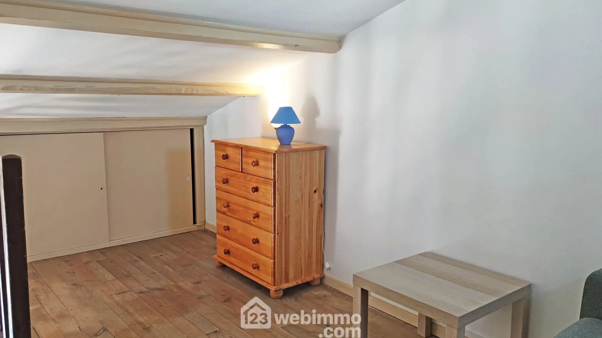 Appartement T3 rénové de 51 m² à Saintes-Maries-de-la-Mer, proche plages 