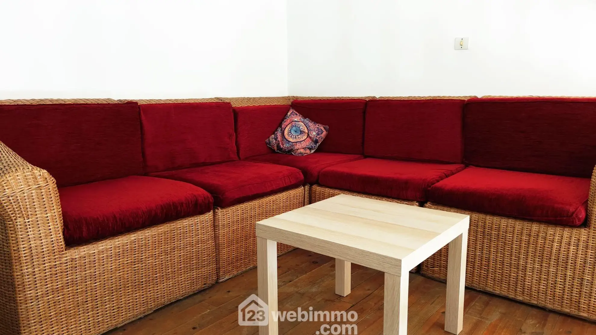 Appartement T3 rénové de 51 m² à Saintes-Maries-de-la-Mer, proche plages 