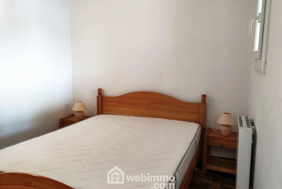 Appartement T3 rénové de 51 m² à Saintes-Maries-de-la-Mer, proche plages 