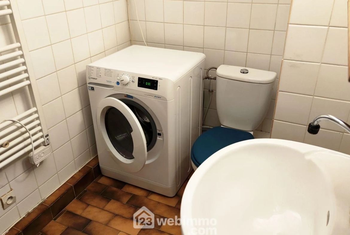 Appartement T3 rénové de 51 m² à Saintes-Maries-de-la-Mer, proche plages 