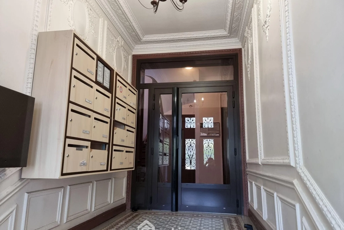 Appartement lumineux de 50 m² à Choisy-le-Roi avec cave et parking 