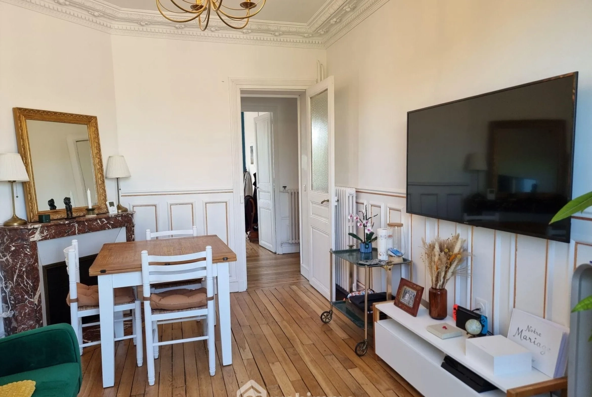 Appartement lumineux de 50 m² à Choisy-le-Roi avec cave et parking 