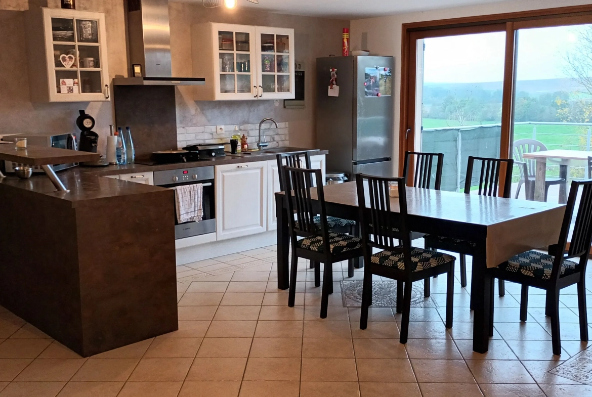 Maison 7 pièces avec jardin de 800 m² proche Rethel 
