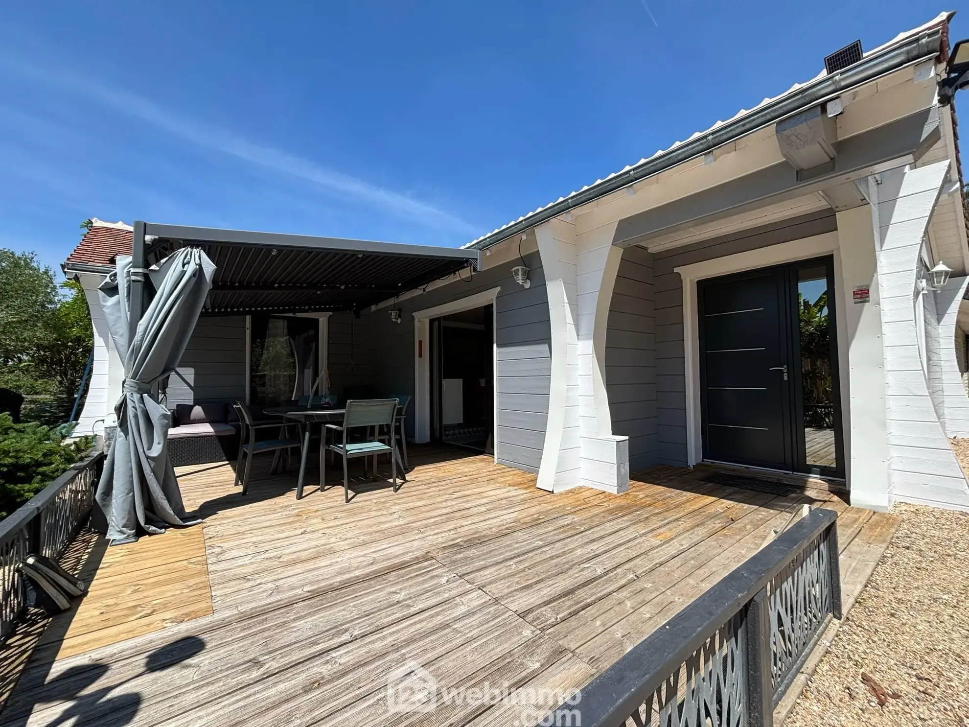 Villa 135 m² avec piscine chauffée à Châtellerault, proche de toutes commodités 