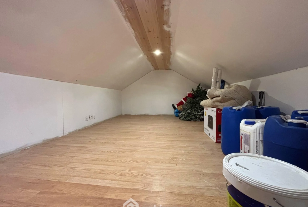 Villa 135 m² avec piscine chauffée à Châtellerault, proche de toutes commodités 