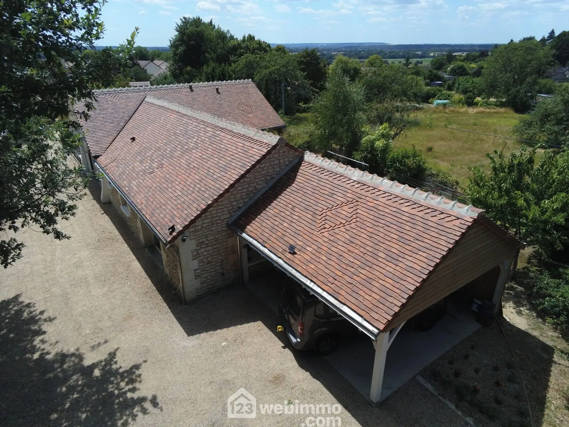 Villa 135 m² avec piscine chauffée à Châtellerault, proche de toutes commodités 