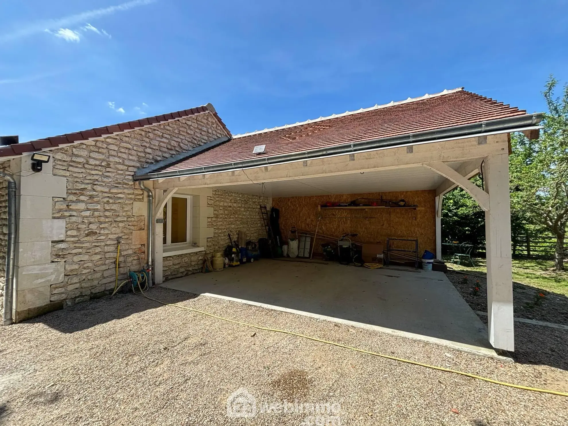 Villa 135 m² avec piscine chauffée à Châtellerault, proche de toutes commodités 