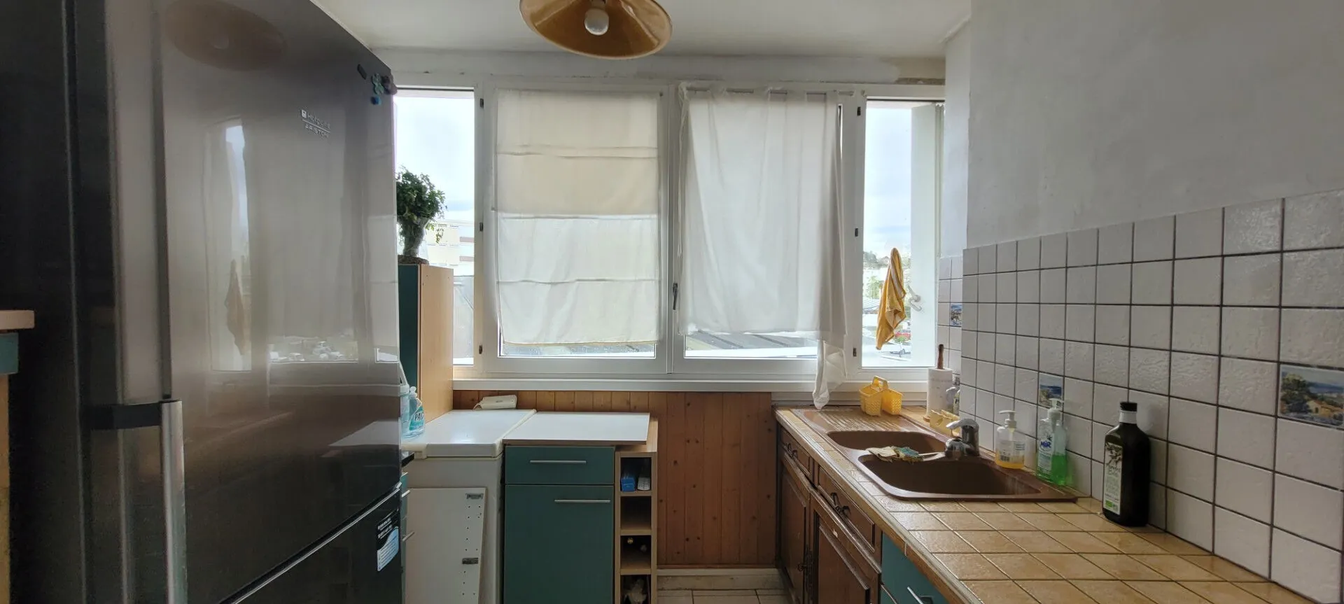 Appartement de 85 m² en centre-ville de Mourenx avec balcon et parking 