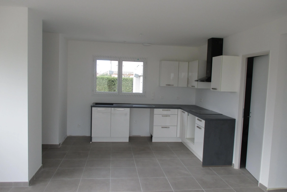 Villa neuve RE 2020 de plain-pied à Labarthe-sur-Lèze - 95 m² avec 4 chambres 