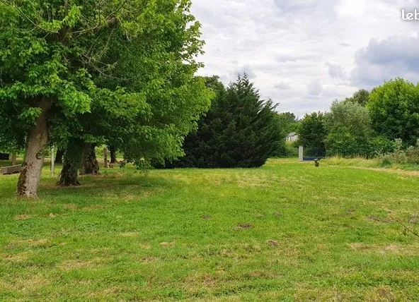 Terrain constructible de 569 m² à La Sauve – Idéal pour votre projet de maison