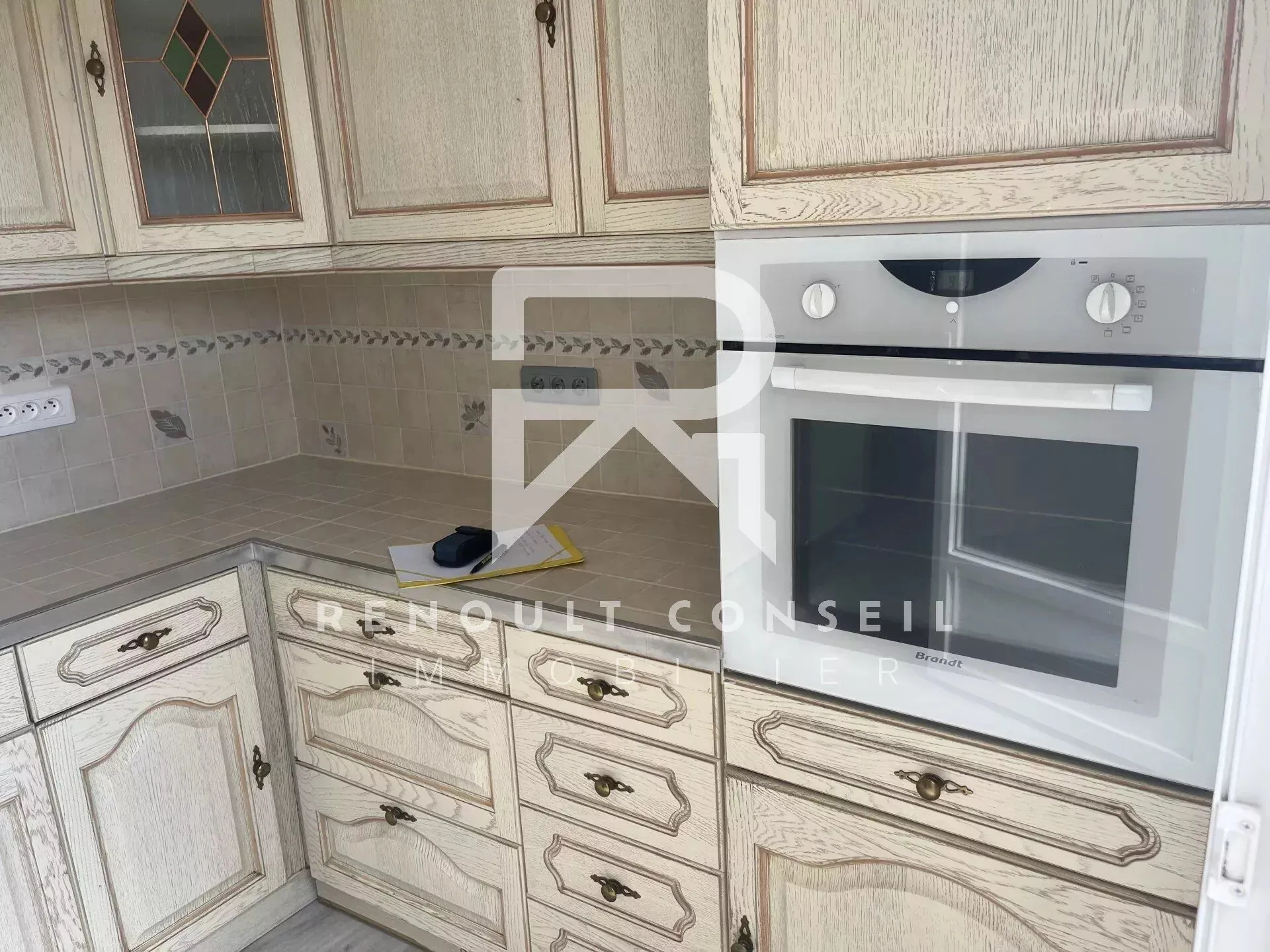 Belle maison de 70 m² à Petit-Couronne, 3 chambres, sans travaux, équipée pour une vie moderne 