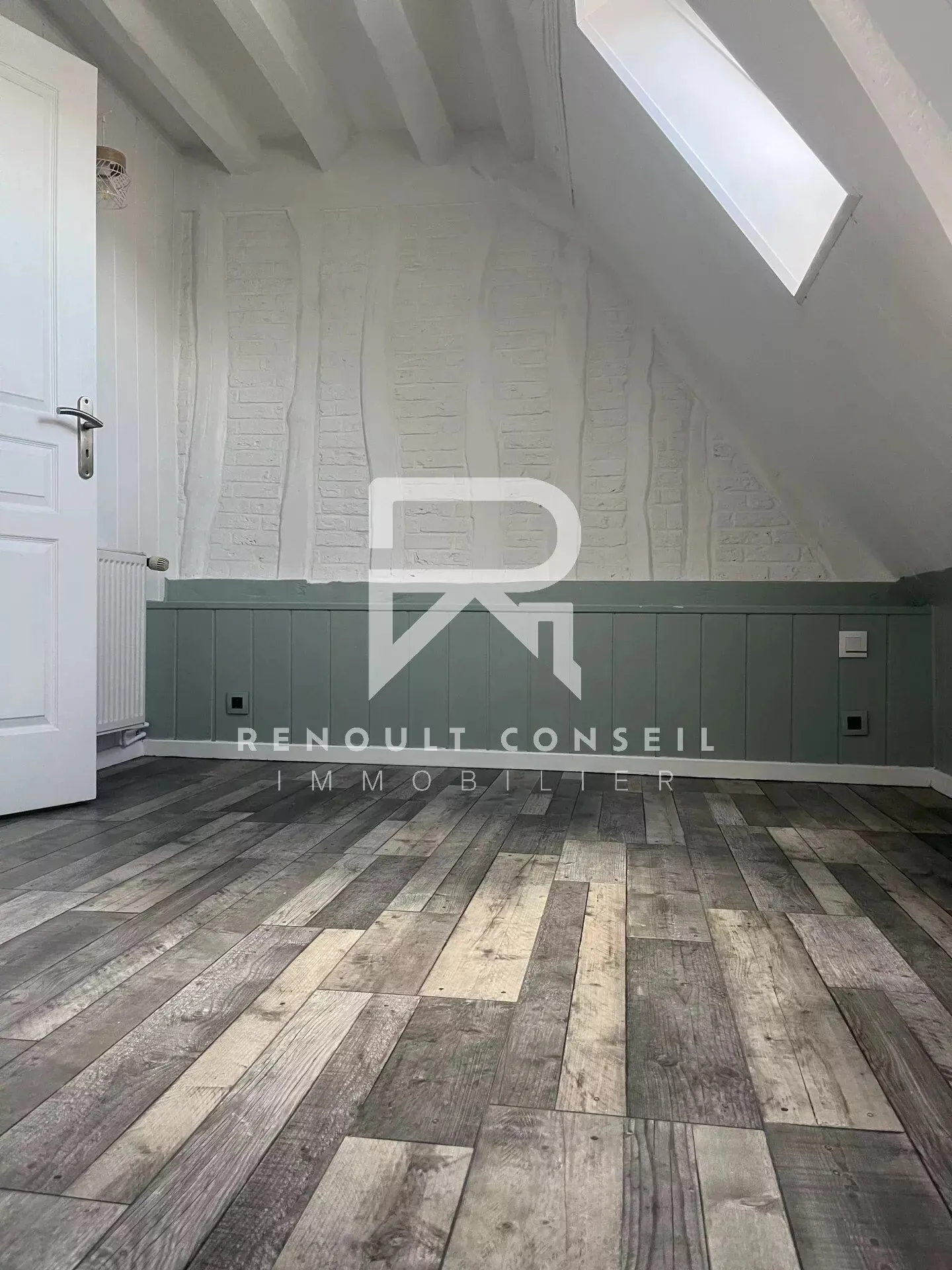 Belle maison de 70 m² à Petit-Couronne, 3 chambres, sans travaux, équipée pour une vie moderne 