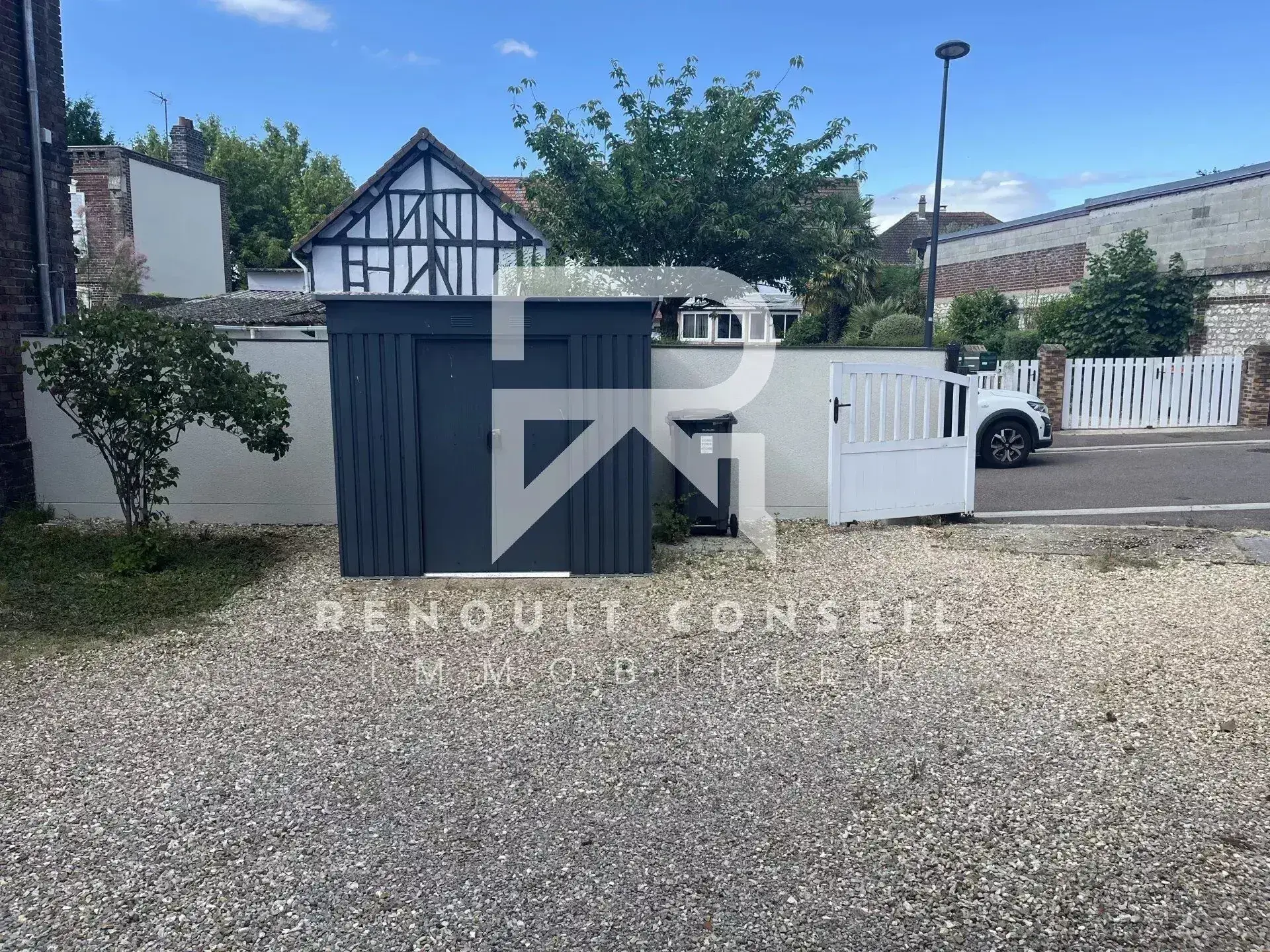 Belle maison de 70 m² à Petit-Couronne, 3 chambres, sans travaux, équipée pour une vie moderne 