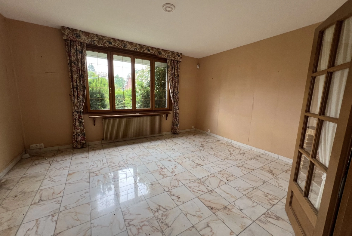Belle maison en briques à vendre à Essertaux, proche de Moreuil 