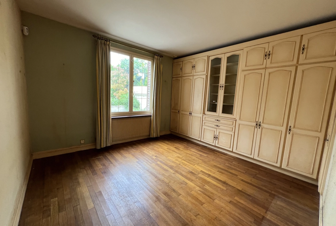 Belle maison en briques à vendre à Essertaux, proche de Moreuil 