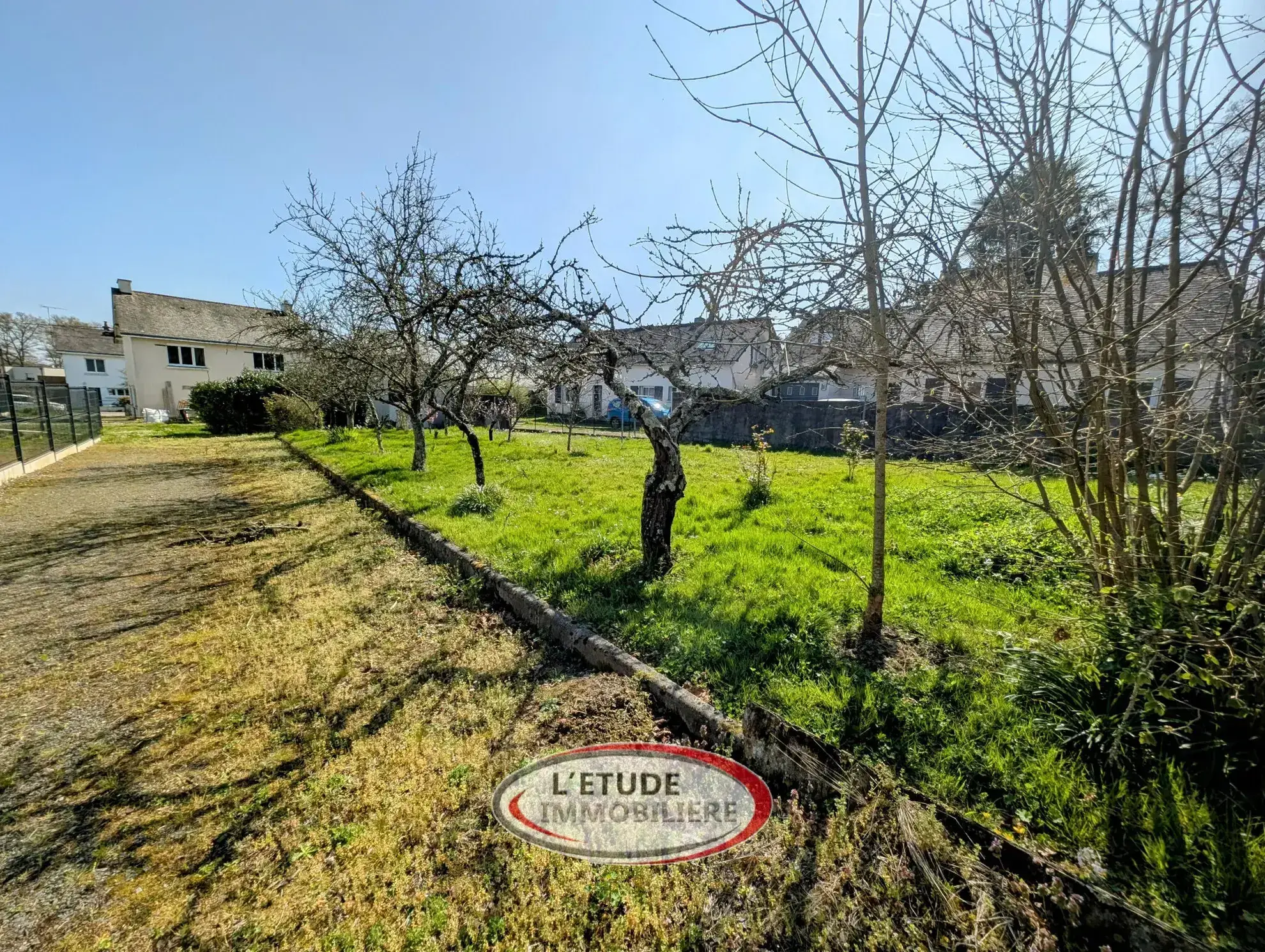 Terrain constructible de 579 m² à La Chapelle-sur-Erdre, secteur prisé 