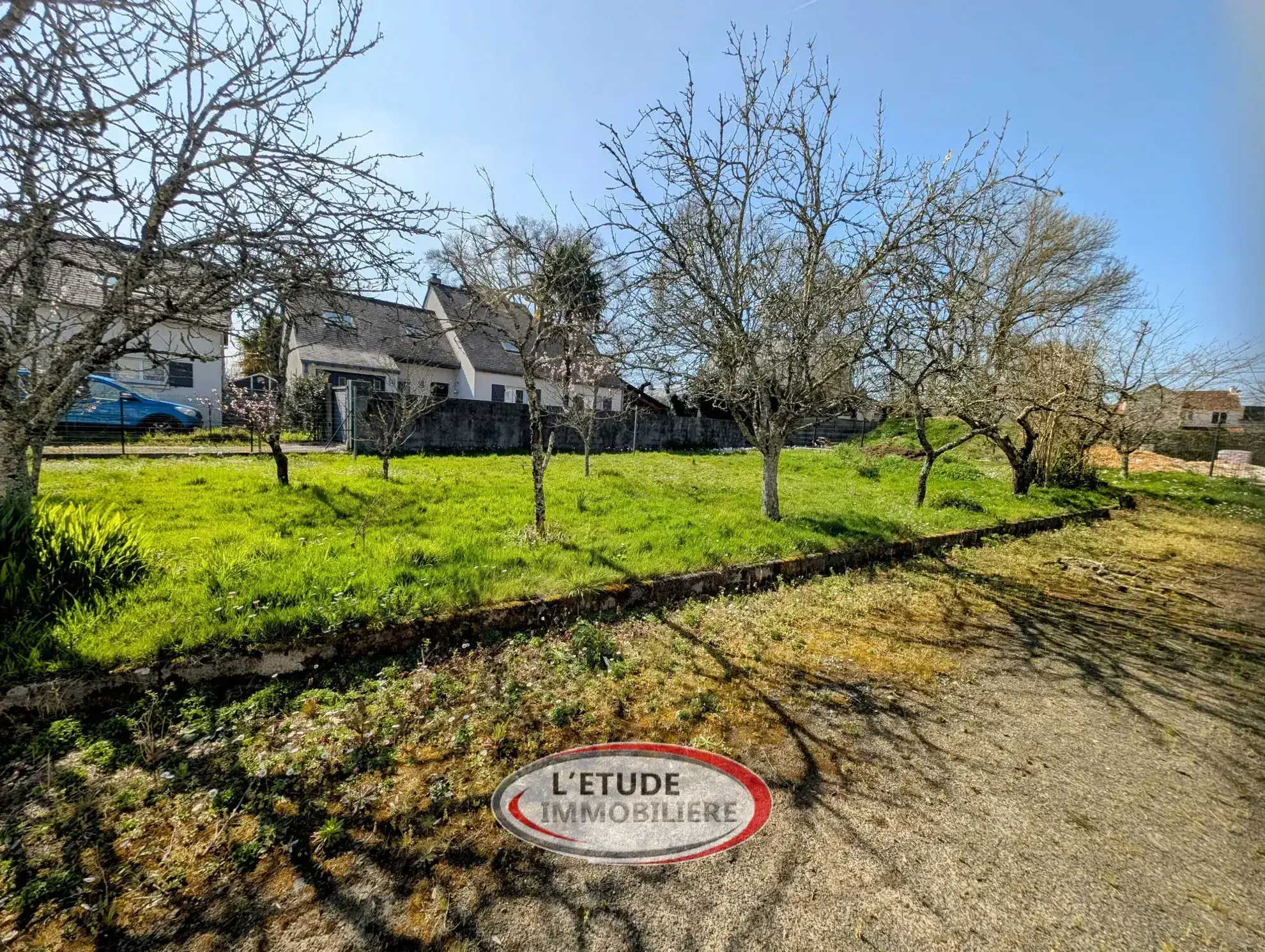 Terrain constructible de 579 m² à La Chapelle-sur-Erdre, secteur prisé 